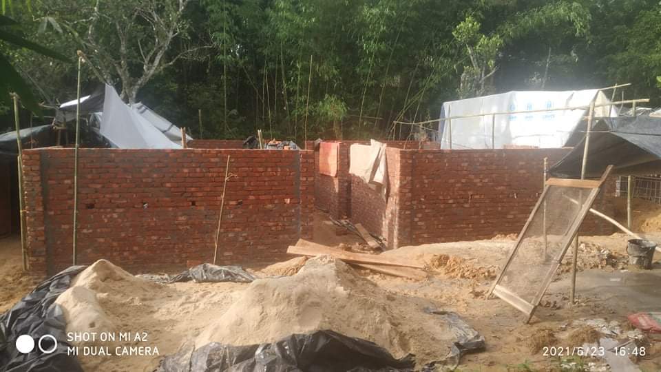 রামুতে সরকারি জায়গা দখল করে, বাড়ি নির্মাণ করছে রোহিঙ্গারা, সংশ্লিষ্ট কর্তৃপক্ষ নিরব! 