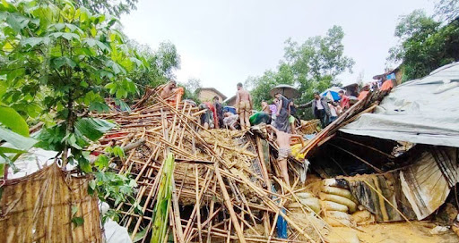 কক্সবাজারে পাহাড়ধসে ছয় রোহিঙ্গাসহ নিহত ৮