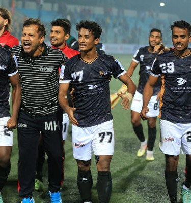 পুলিশ এফসিকে হারিয়ে ফাইনালে বসুন্ধরা কিংস