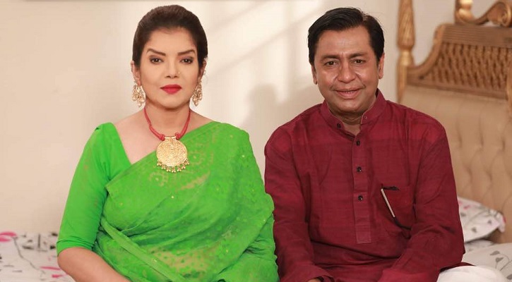 তুমি আছো বলে আমি গর্বিত: রোজি সিদ্দিকী