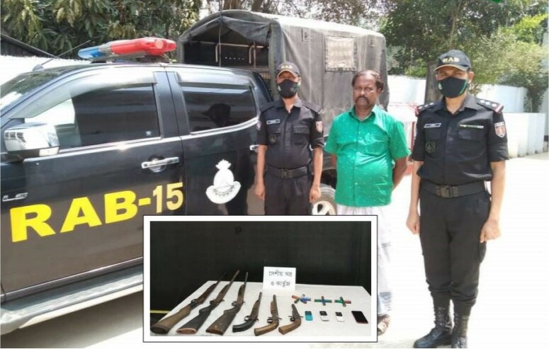 চকরিয়ায় ৬টি বন্দুক ও ১৩ রাউন্ড কার্তুজসহ আটক ১