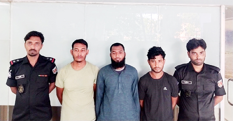 উখিয়ায় ১ লাখ ৭০ হাজার পিস ইয়াবাসহ তিন জন গ্রেফতার 
