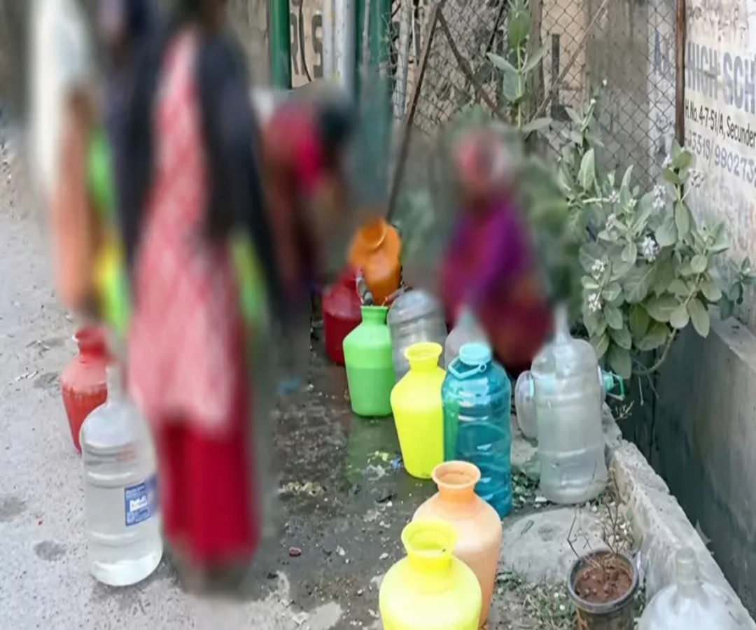 হিন্দুত্ববাদী অপরাজনীতির শিকার হয়ে তীব্র পানি সংকটে কলকাতার মুসলিম সংখ্যাগরিষ্ঠ জ্যোতিনগর কলোনি