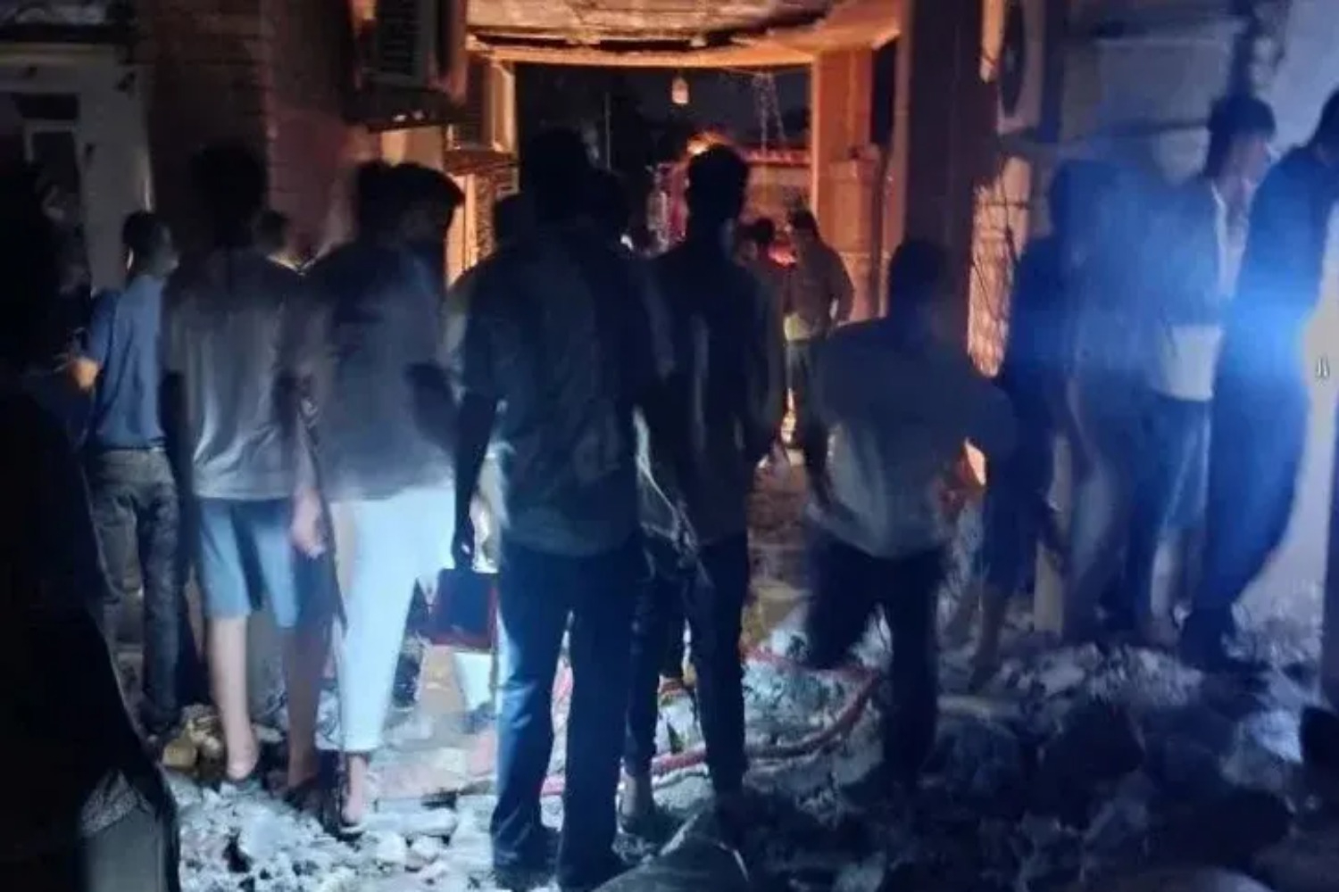 ইরানে বিয়ের অনুষ্ঠানে মার্কিন হামলায় শিশুসহ নিহত ৫, আহত ৬৩