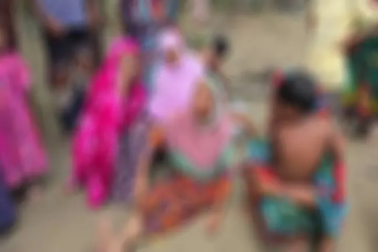 পাবনায় পুকুরে মিলল ব্যবসায়ীর গলাকাটা লাশ